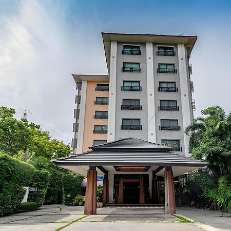 The Wing Design Hotel Bangkok Exterior foto